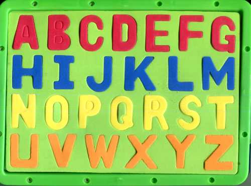 لوحة الحروف بالفرنسية حجم صغير + سبورة + قلم وممحاة