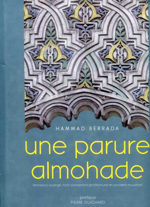 UNE PARURE ALMOHADE
