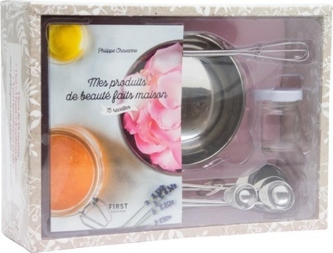 Coffret beauté naturelle - 75 recettes de produits de beauté au naturel  - Avec 1 bol, 1 fouet, 4 cuillères doseuses, 3 pots hermétiques en verre