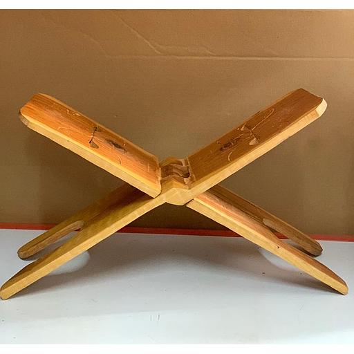 حامل المصحف ديكور